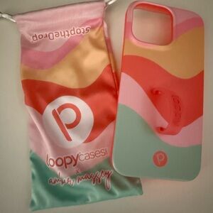 Loopy Case Multicolor Wave Design